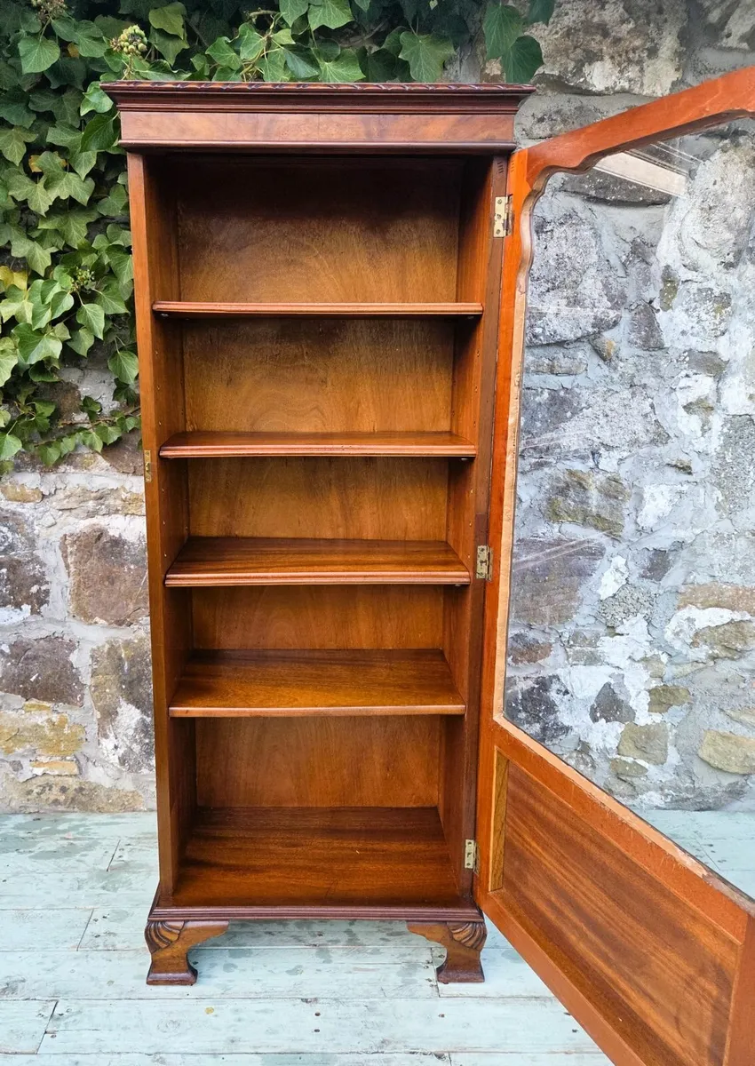 1930's Walnut Display Bookcase - Image 3