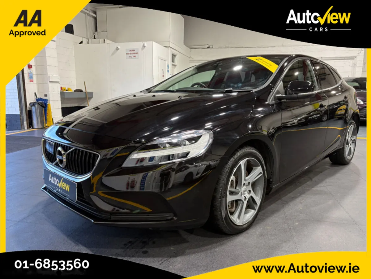 Volvo V40 D4 2.0 Diesel Automatic, AA APPROVED // - Image 4