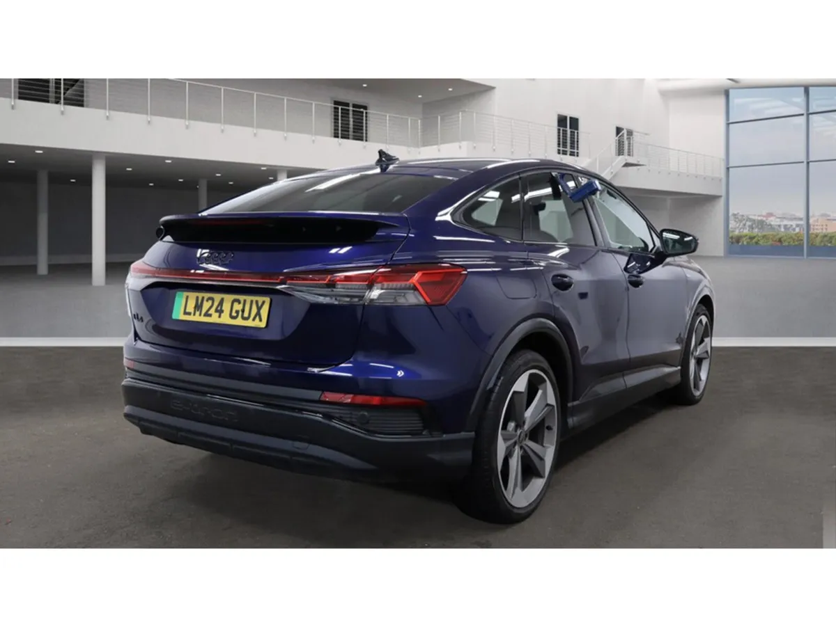 Audi Q4 e-tron 45 SPORTBACK BLACK EDITION 282BHP ( - Image 2