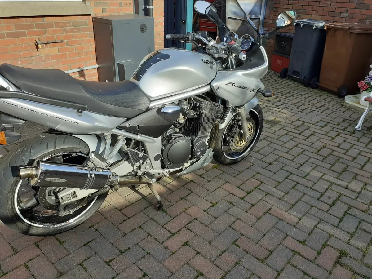 Suzuki GSF 2001 - Image 4