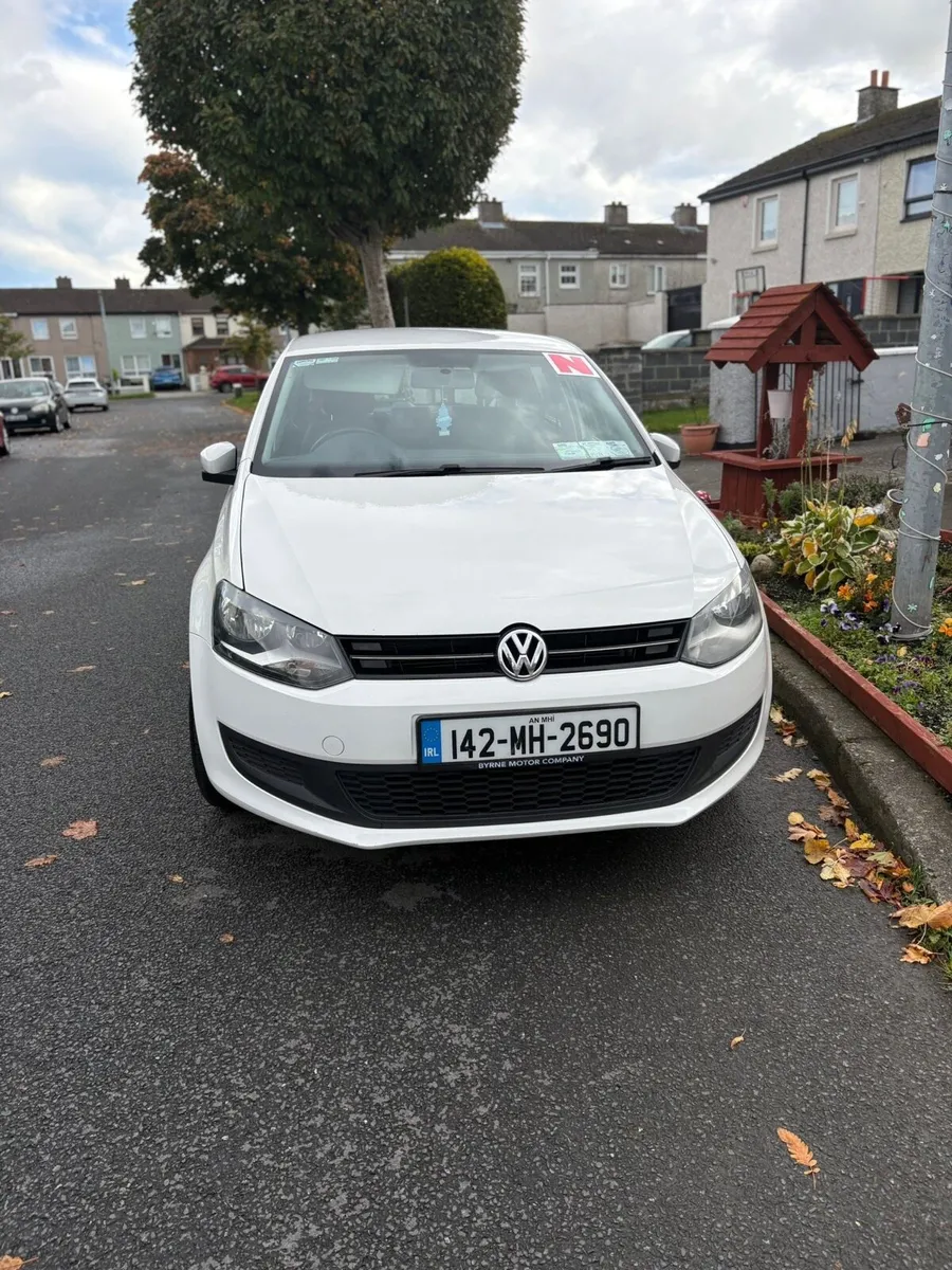 Volkswagen polo automatic - Image 2