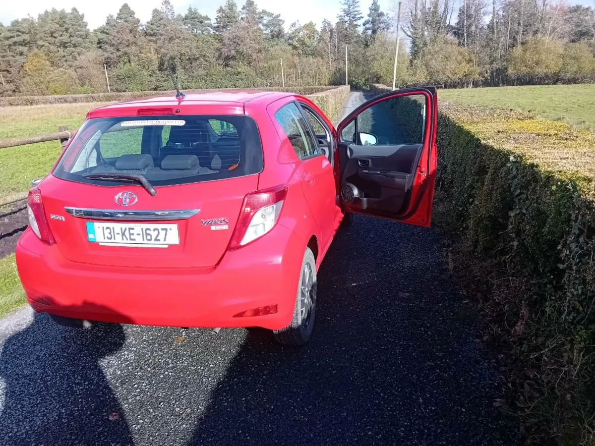 Toyota Yaris - Image 2
