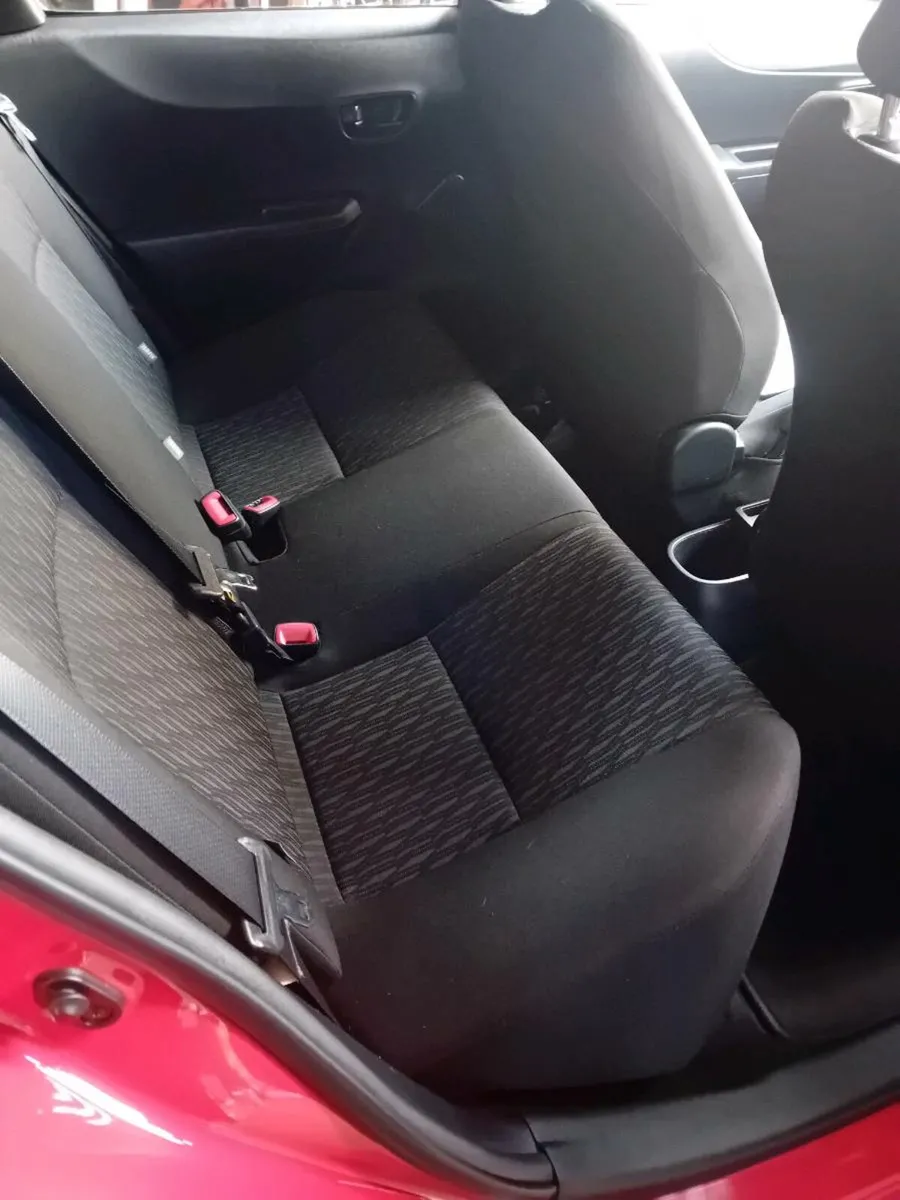 Toyota Yaris - Image 3