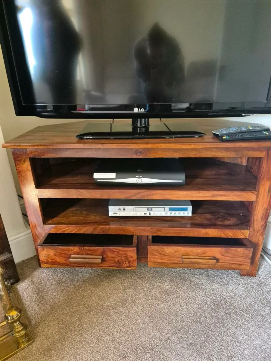Tv and tv unit - Image 2