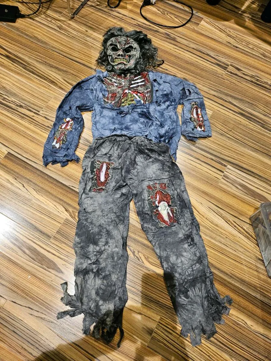 Zombie costume