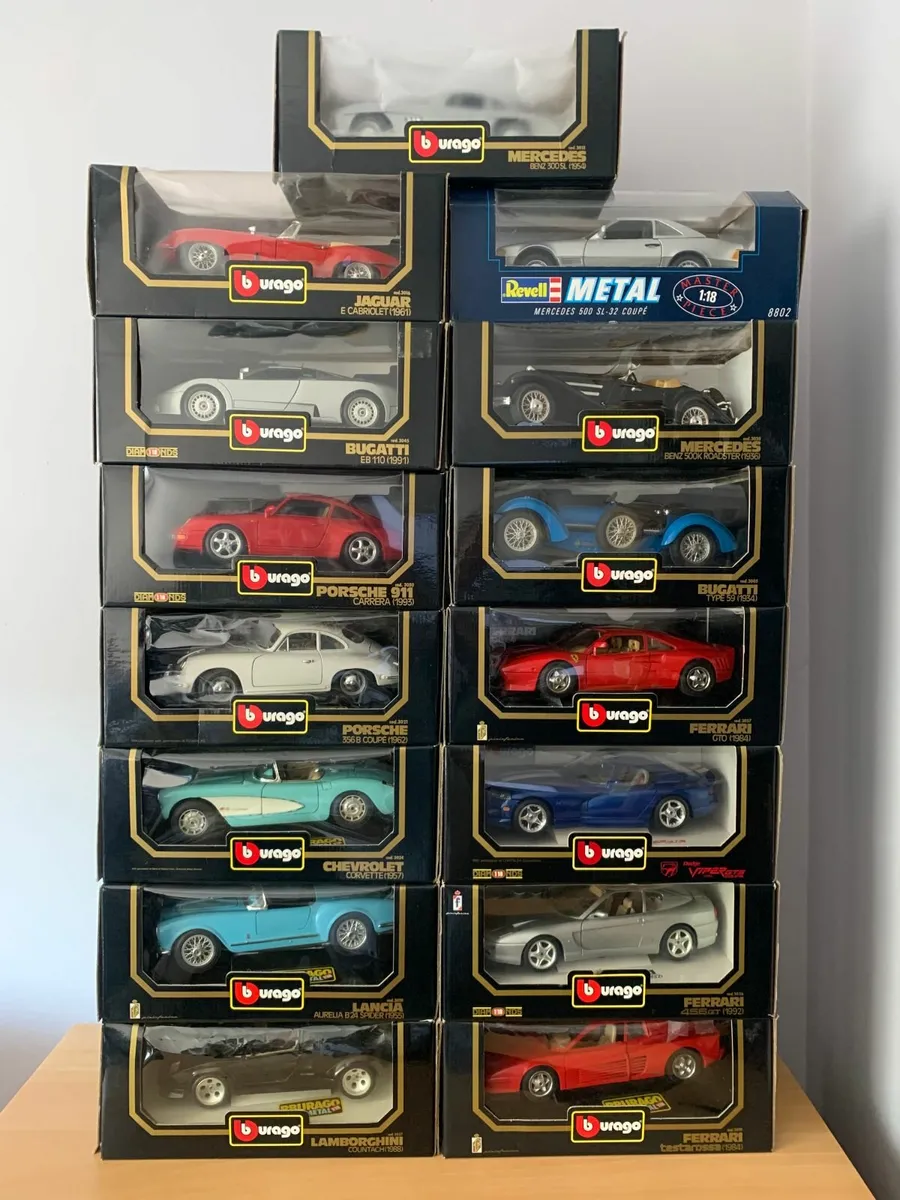 Burago Model Cars Collection - Scale 1/18 - Image 1