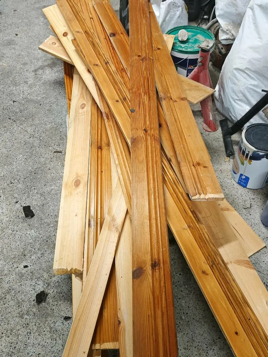 Used white deal skirtting - Image 4