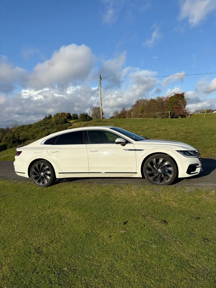 2018 Volkswagen Arteon 2.0L R-Line TSI DSG 190BHP - Image 2