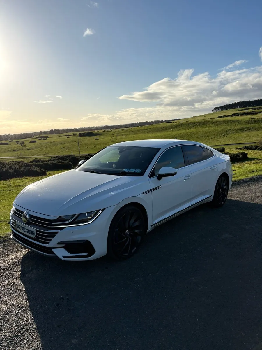 2018 Volkswagen Arteon 2.0L R-Line TSI DSG 190BHP - Image 3