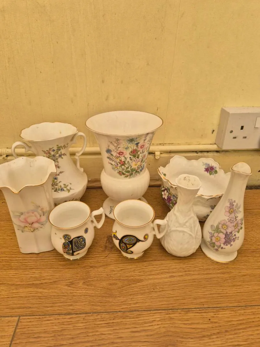 Bone china - Image 1