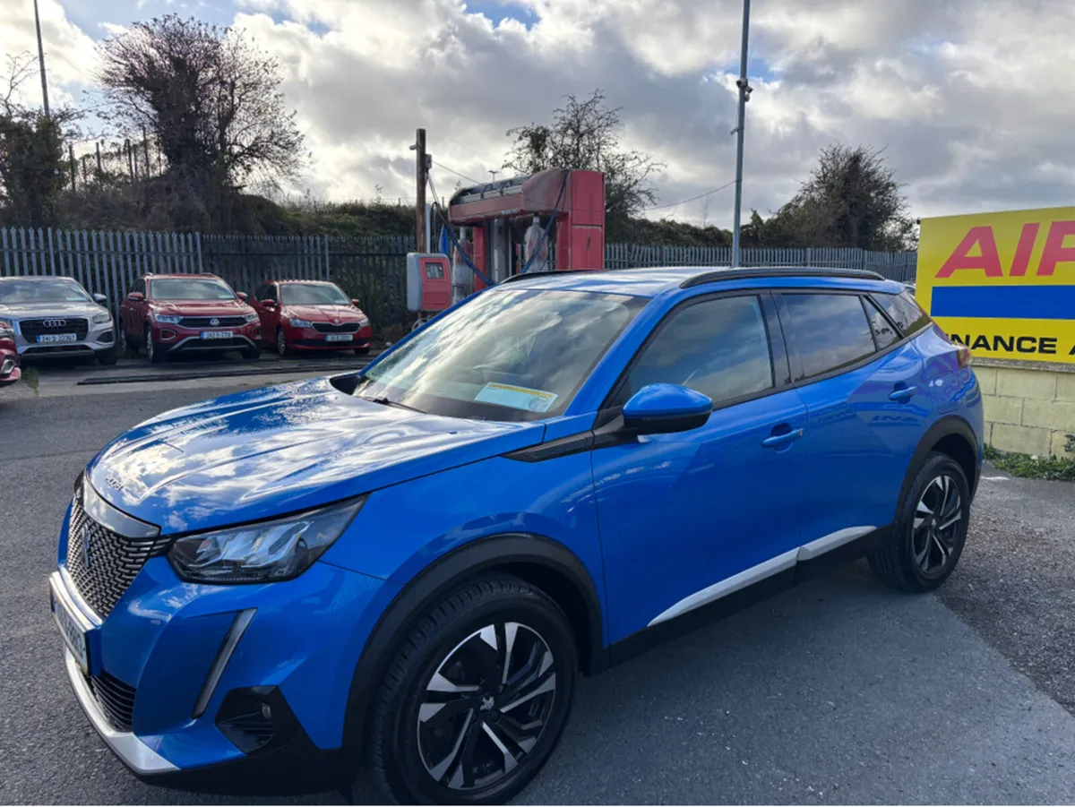 Peugeot 2008 ALLURE 1.2 100 4DR - Image 3