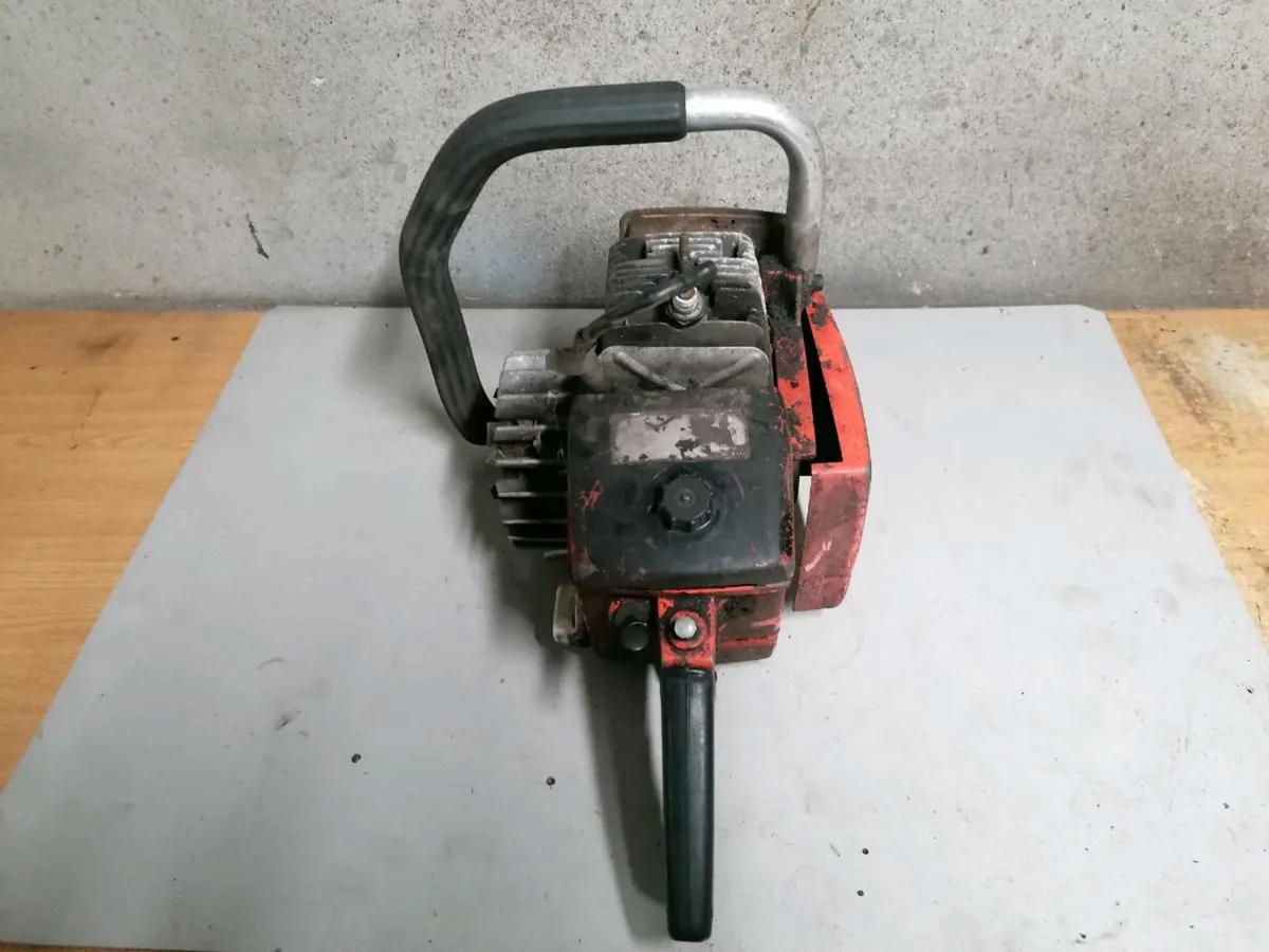 Vintage Chainsaws for Parts - Image 3