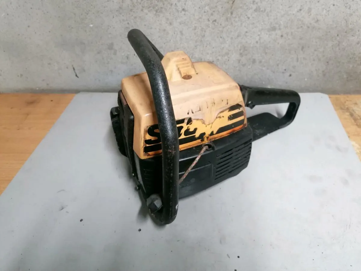 Vintage Chainsaws for Parts - Image 4