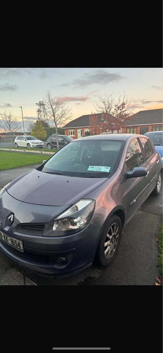 Renault Clio 2008 - Image 1