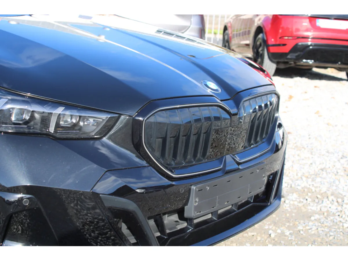 BMW 5-Series M SPORT PRO AUTO 520i *Pro, Tech and - Image 4