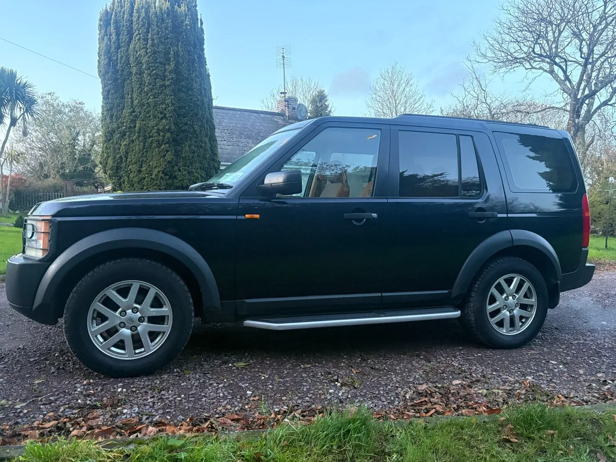 2008 LandRover Discovery - Image 1