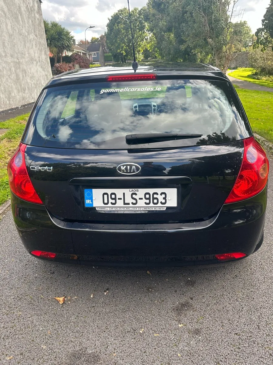 09 Kia Ceed - Image 4