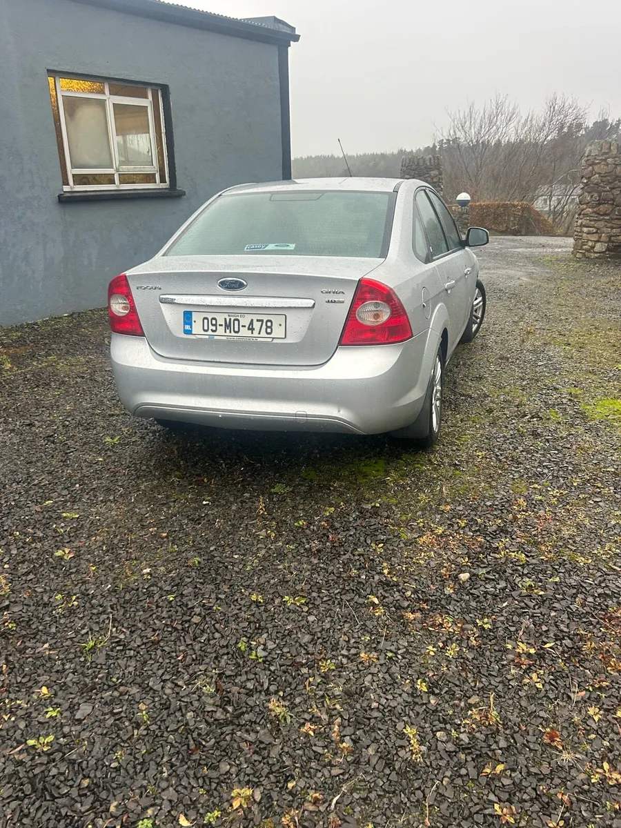 Low Mileage 1 Owner Ford Focus 09 - Image 4