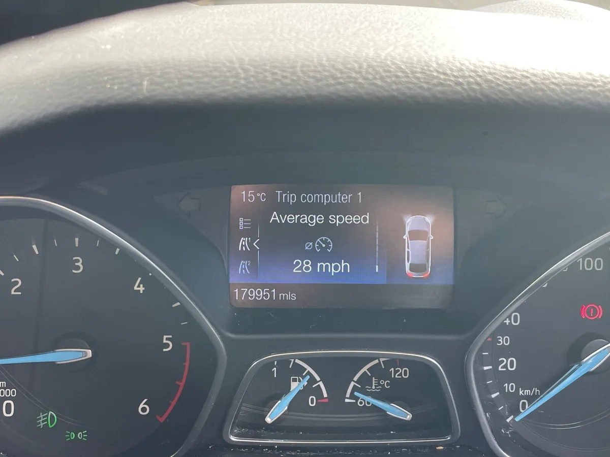 Ford Focus Tdci 2015 - Image 2