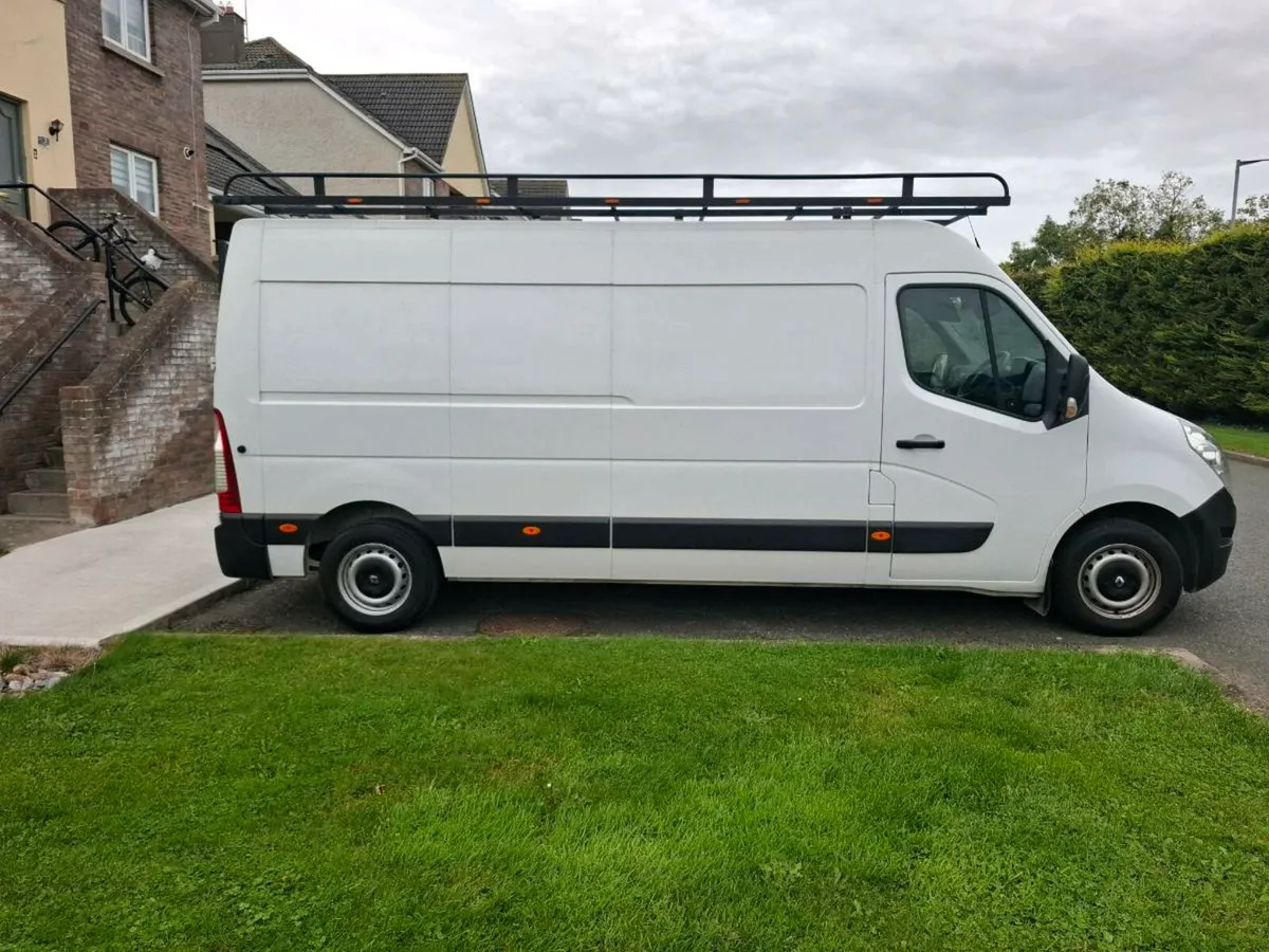Renault Master - Image 1