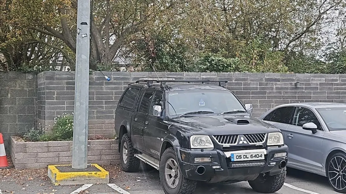 Mitsubishi L200 Warrior - Image 1