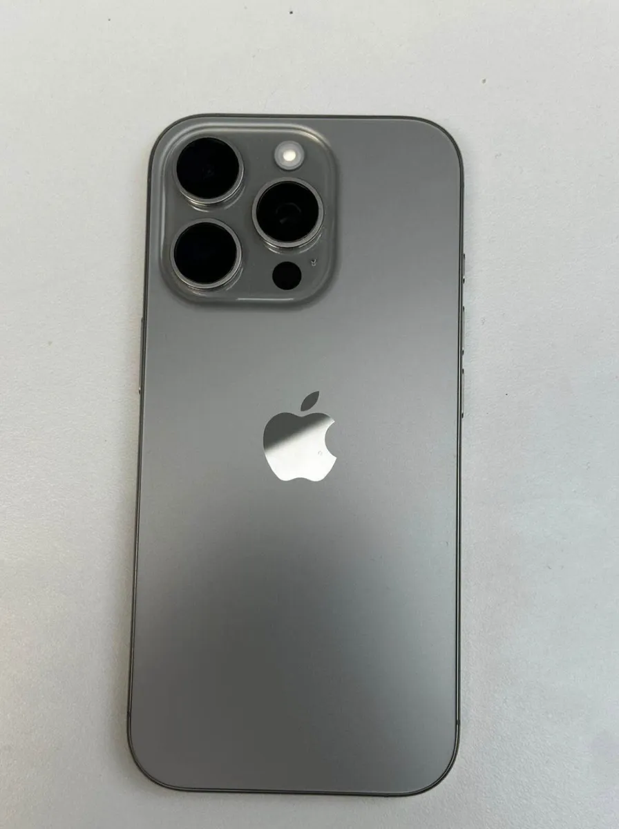 iPhone 15 Pro Max - Image 1