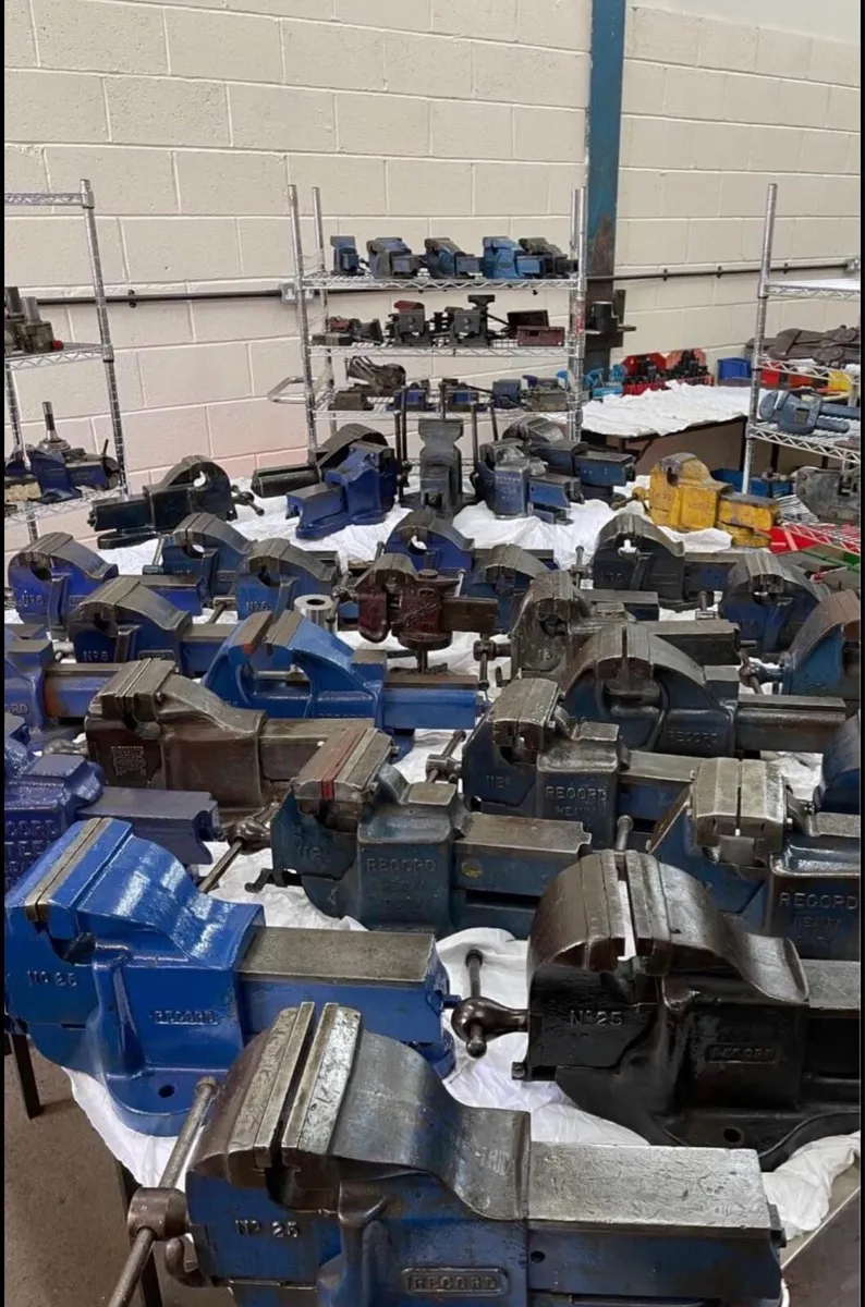 Record & British vices. Machine vices - Image 2