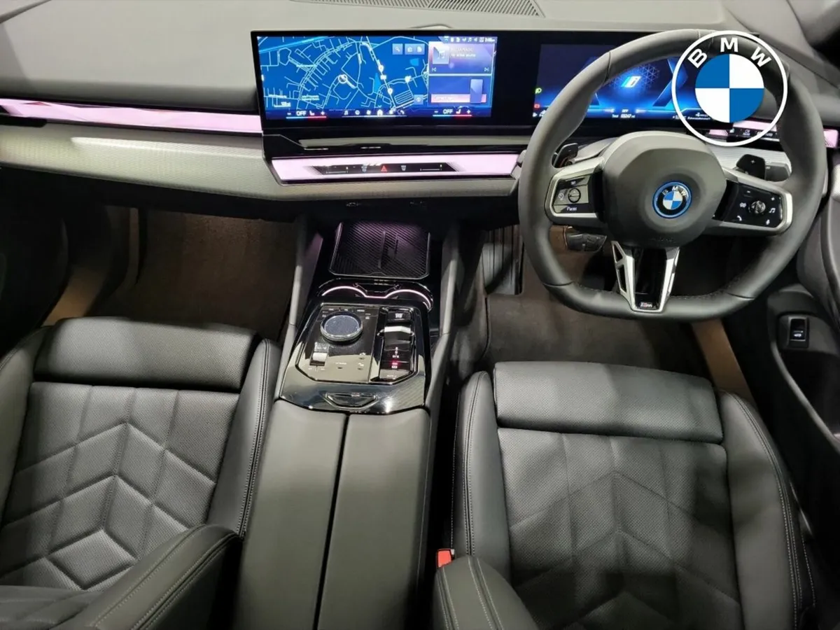 BMW 5-Series 530 E M Sport Auto  530 e M Sport  53 - Image 4