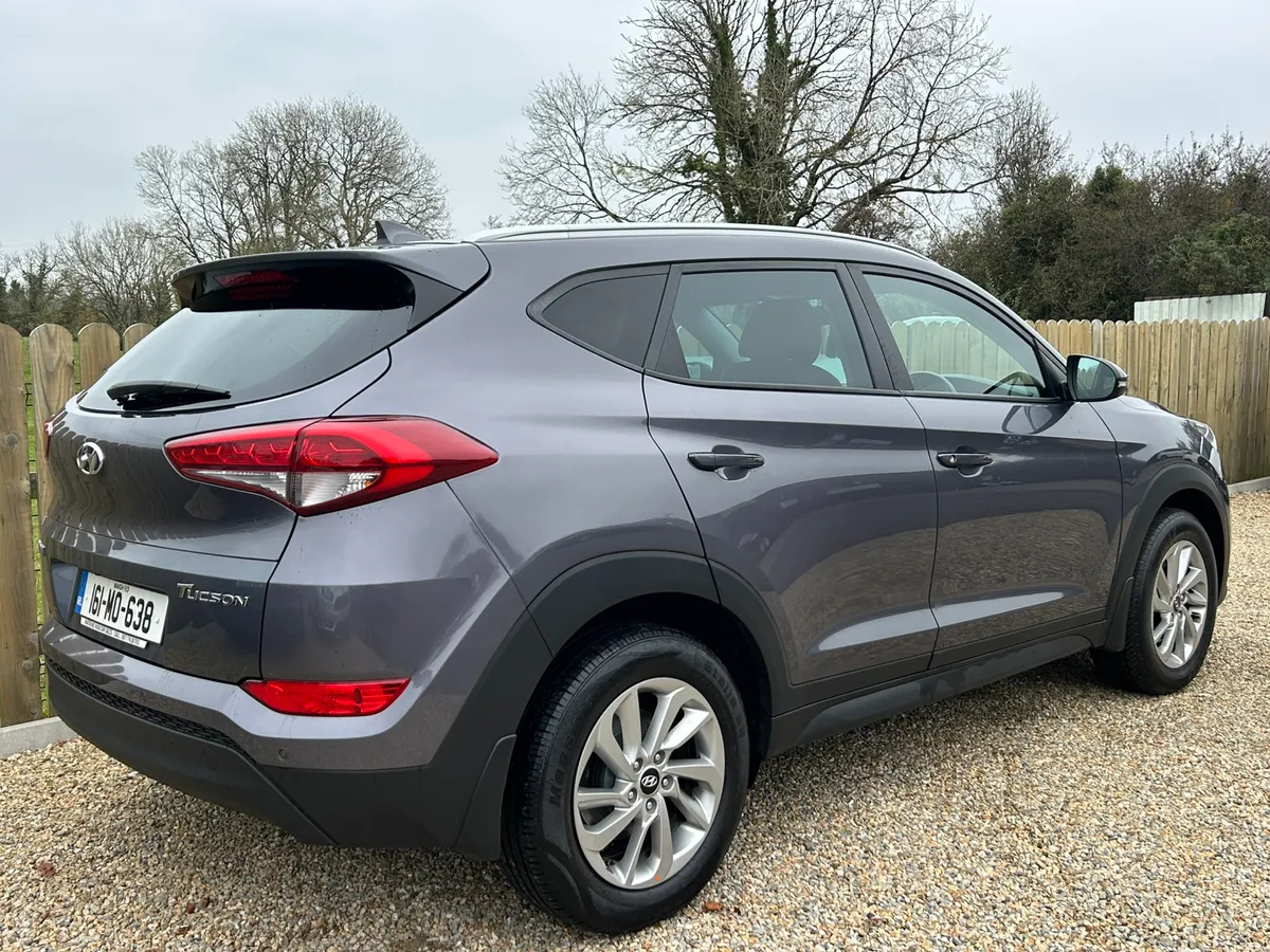 2016 Hyundai Tucson Executive - Image 4