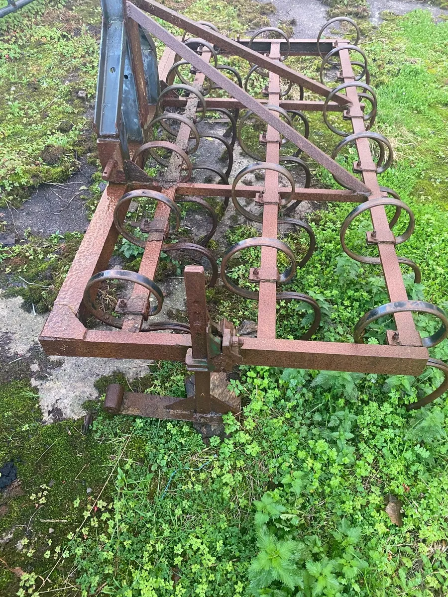 Vintage Harrow - Image 2