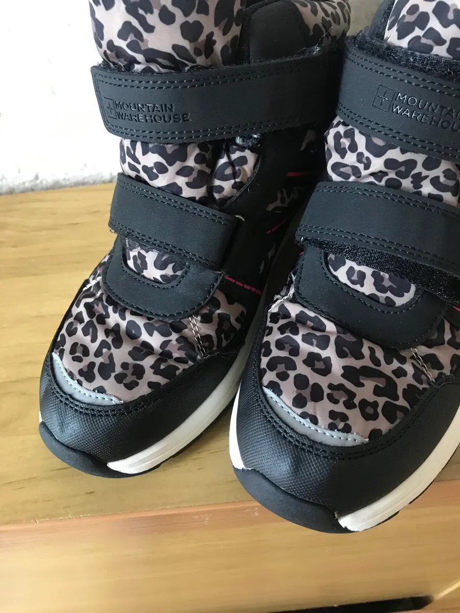 Mountain boots - Image 2