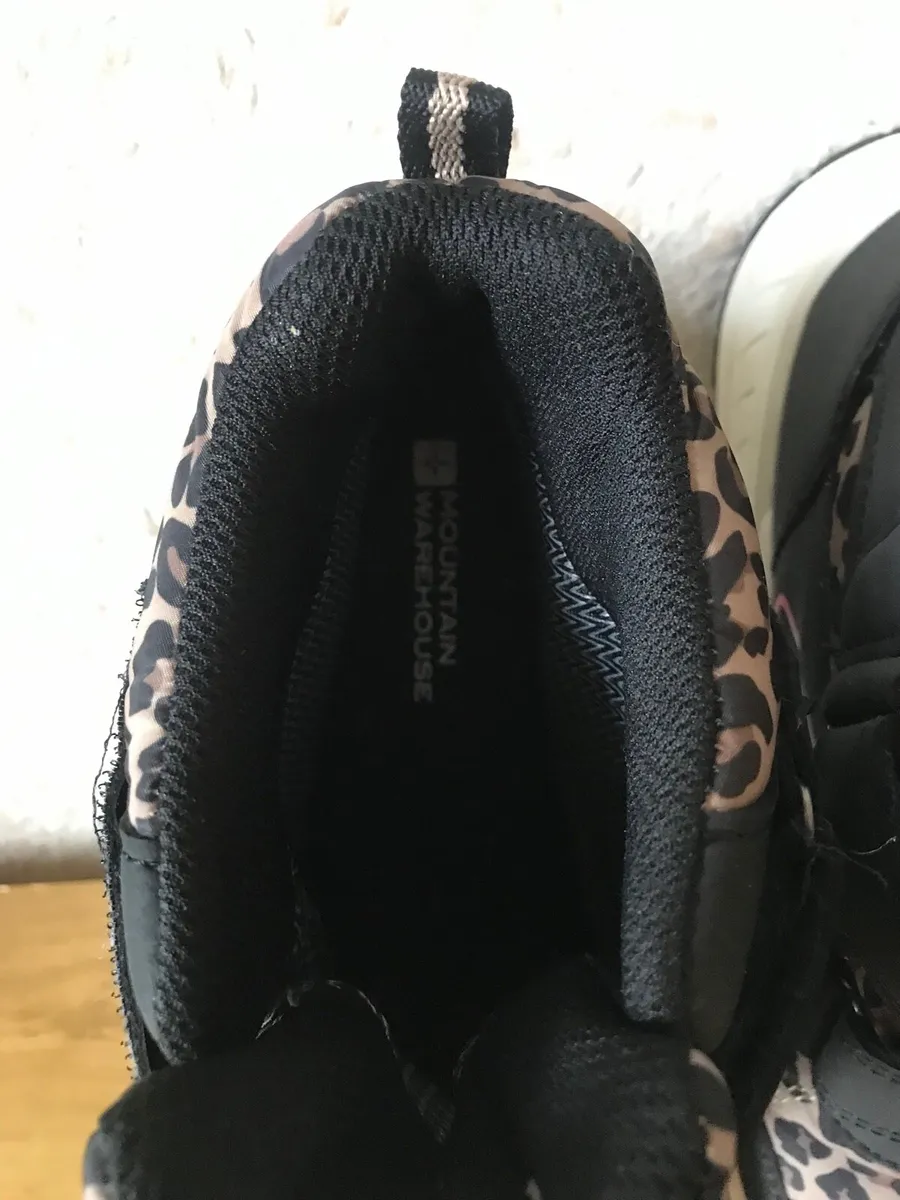 Mountain boots - Image 4