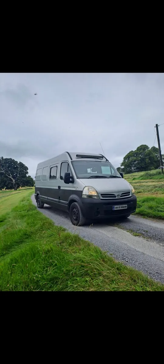 Nissan interstar campervan - Image 1