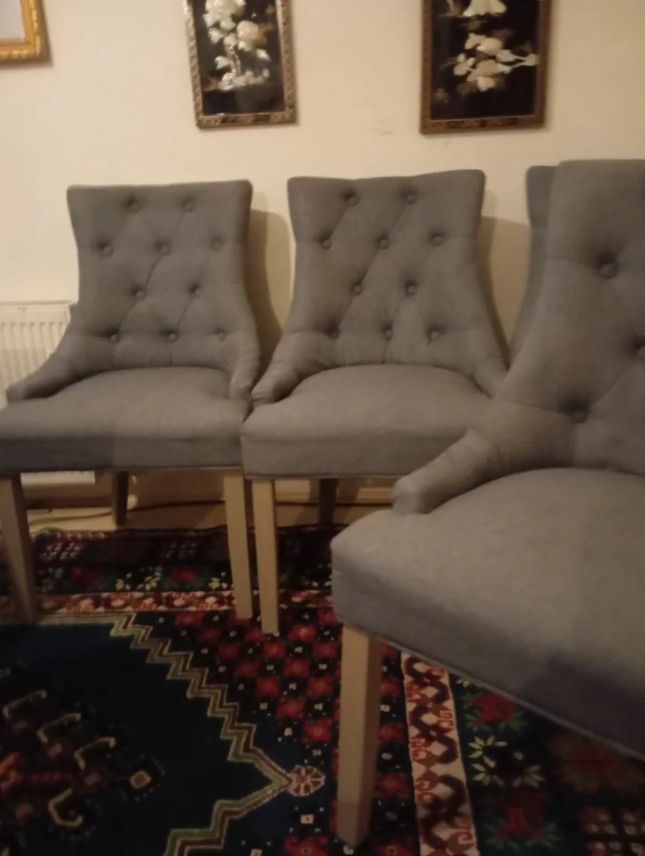 Set of 4 dining room chairs - Image 3