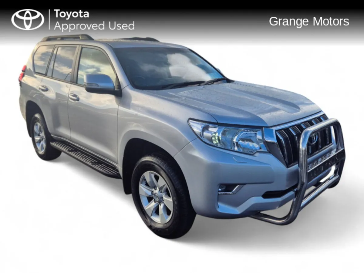 Toyota Land Cruiser 2.8 LWB COMM 6 SPEED MANUAL - Image 1