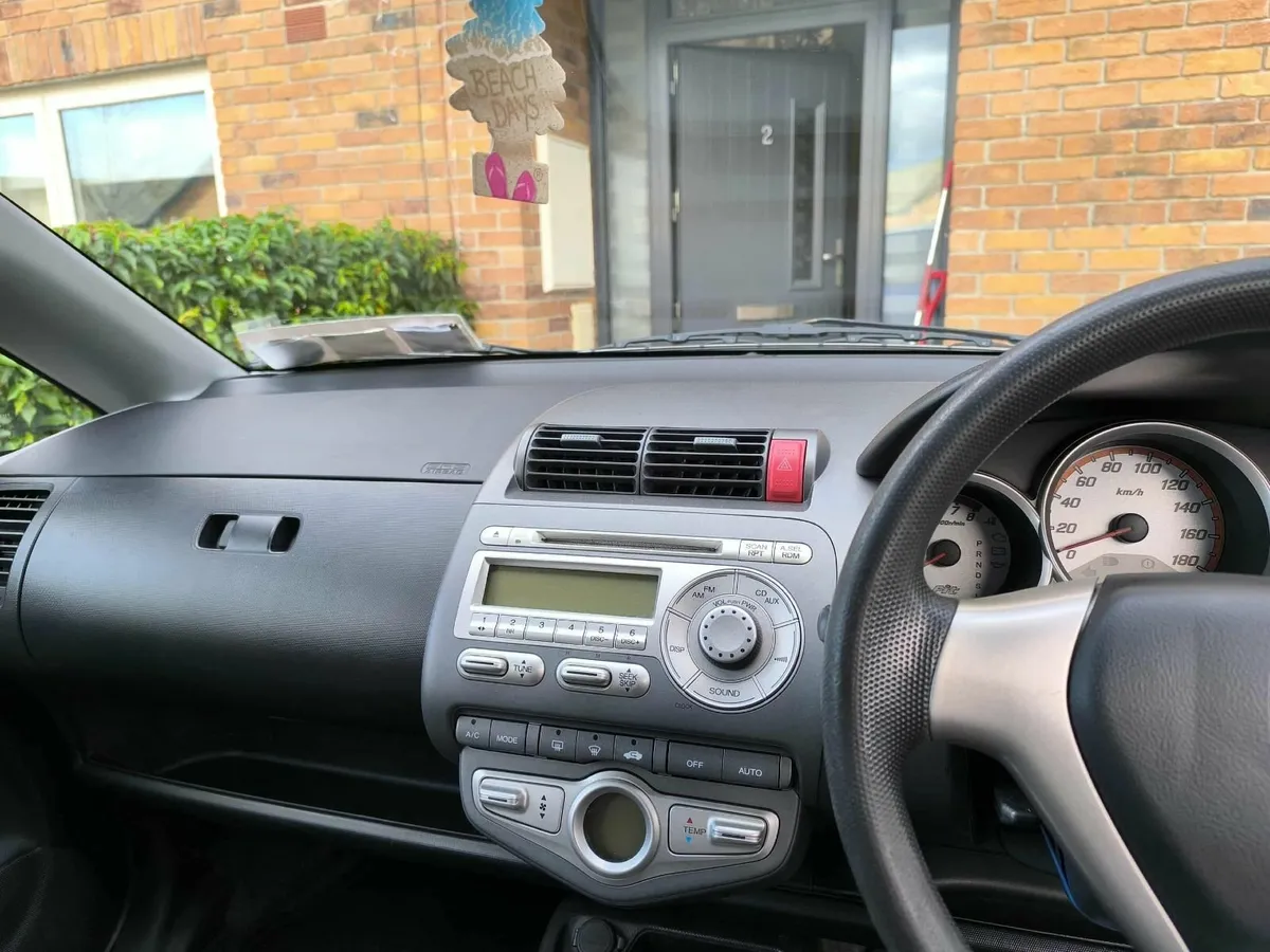 Honda Fit 2005 - Image 3