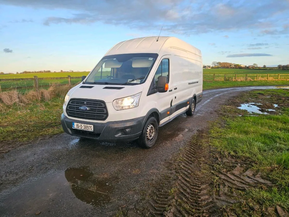 Mobile tyre fitting van - Image 2