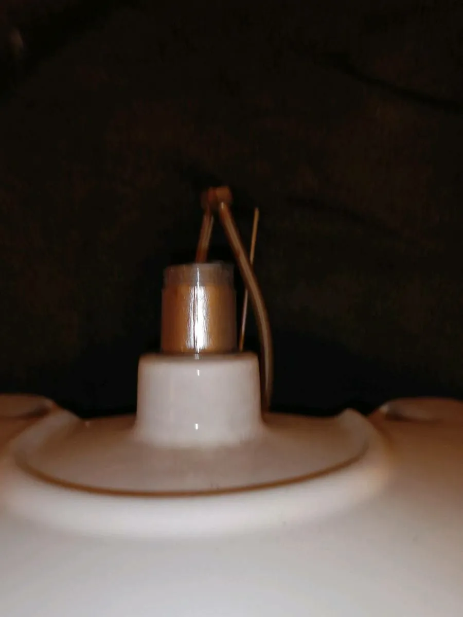 Round Basin & Pedestal - Image 2