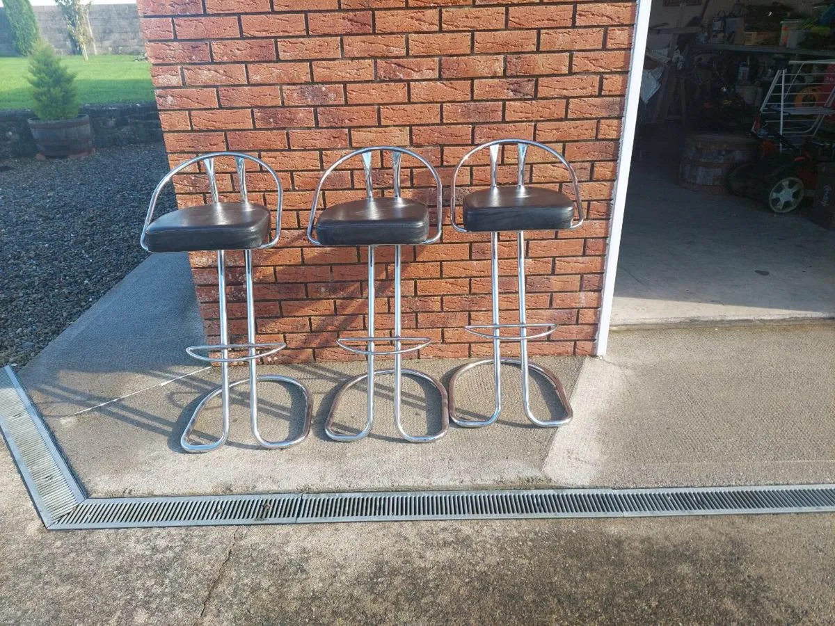 Kitchen bar stool - Image 2