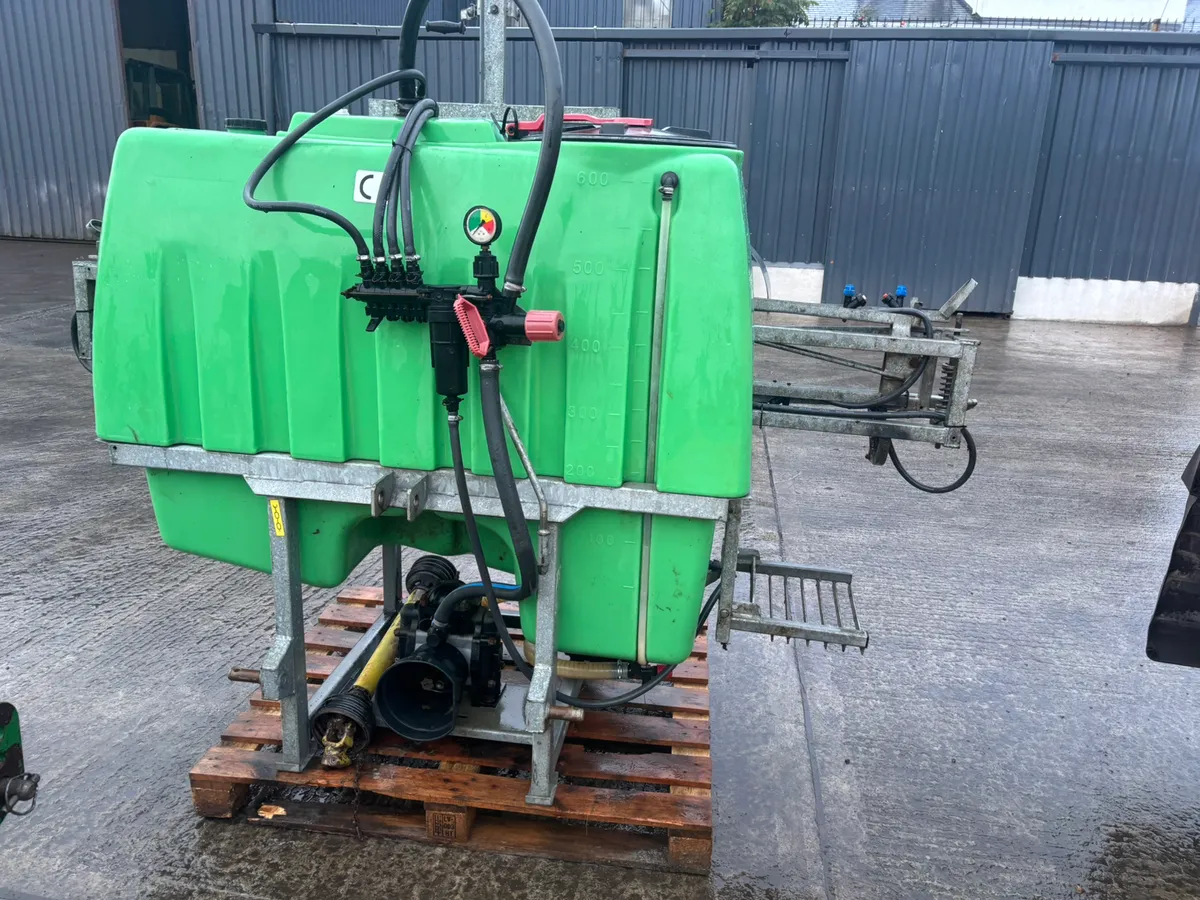 600. LTR BURY SPRAYER - Image 1