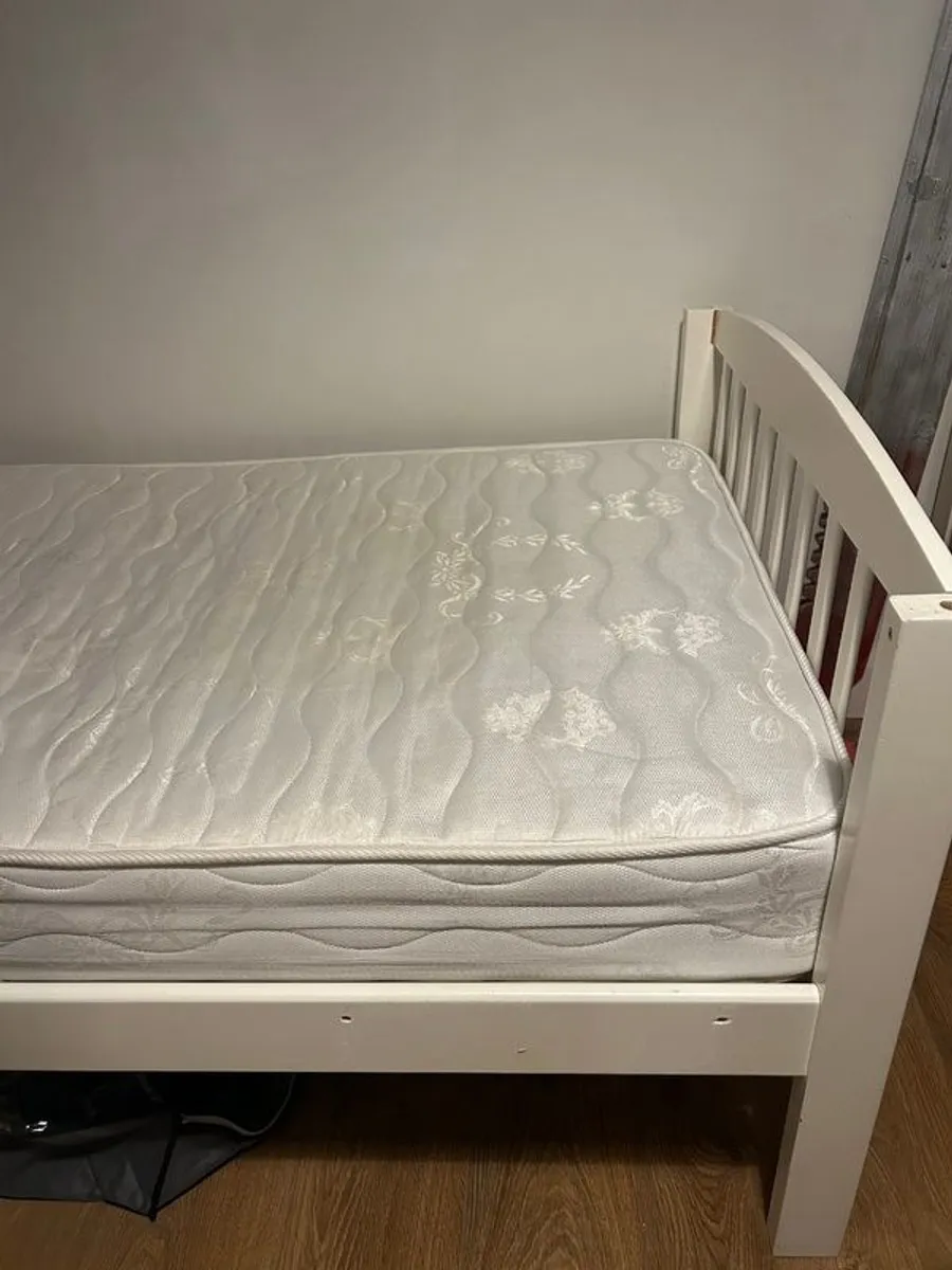 Single Bed - Image 1