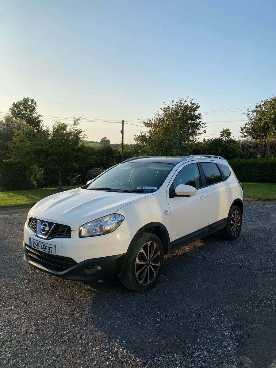 Nissan Qashqai +2 1.6dci high spec - Image 1