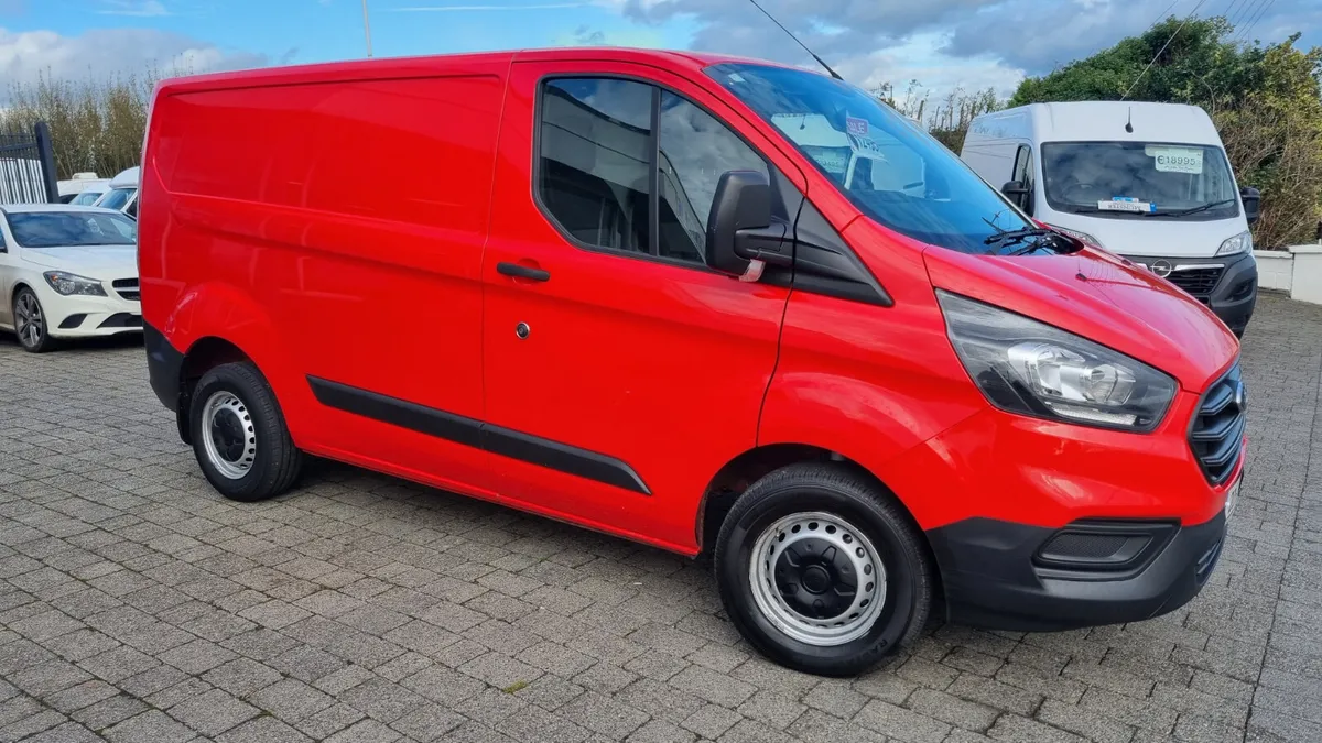 201 CUSTOM,130BHP, WET BELT DONE & FORD HISTORY - Image 2