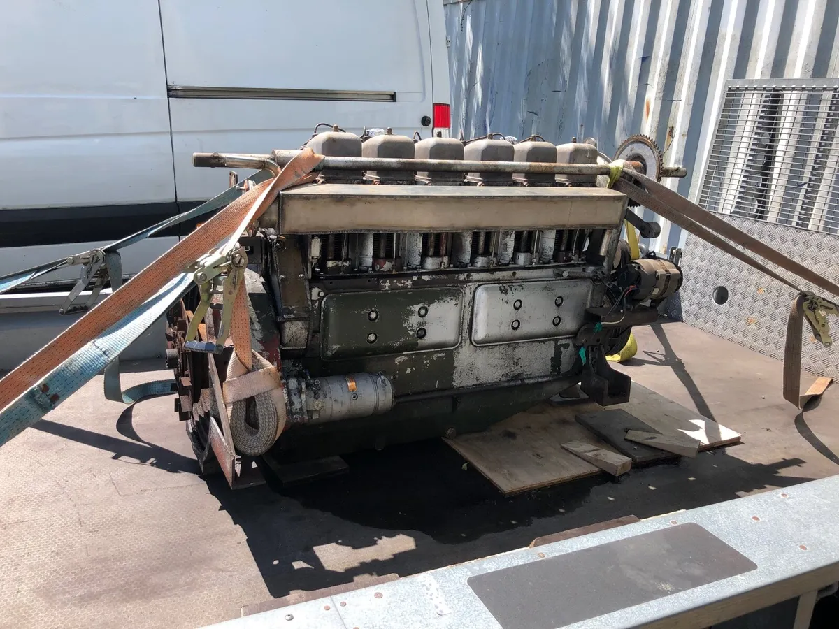 Marine Engine - Image 1