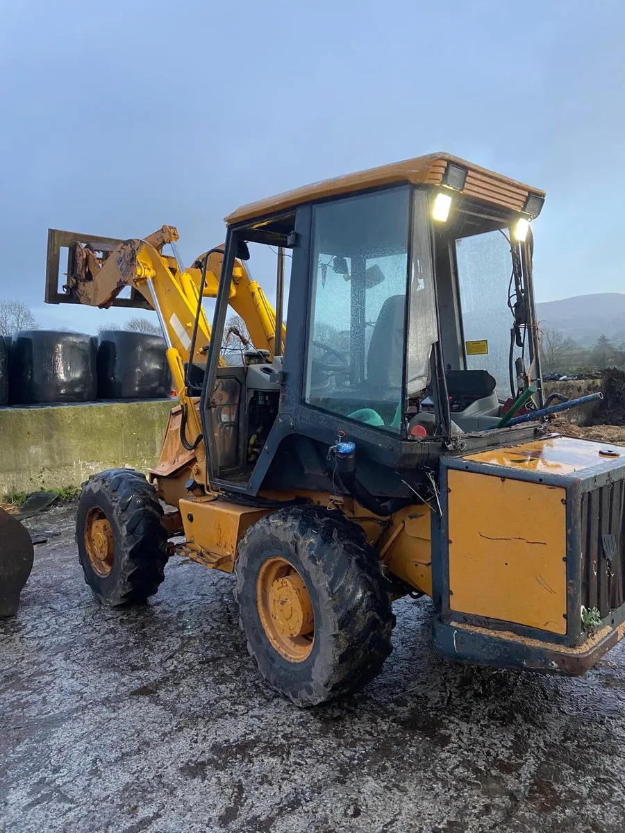 98 JCB CX loader - Image 1