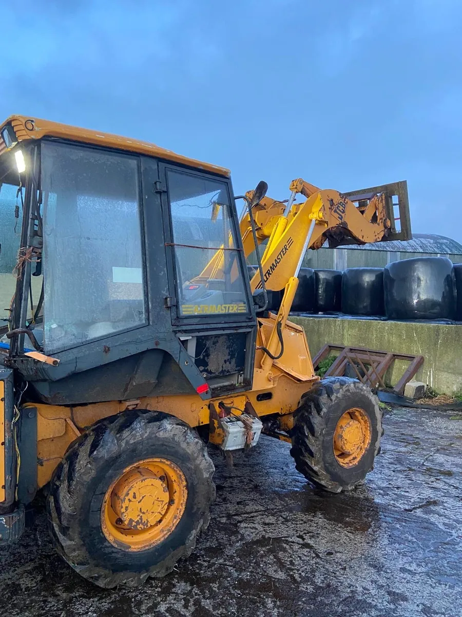 98 JCB CX loader - Image 3