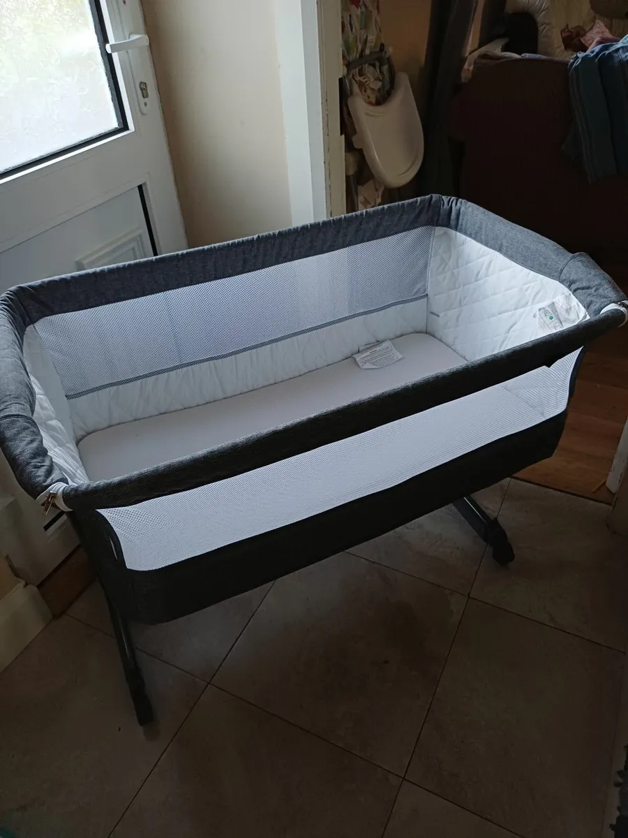 Baby Crib - Image 2