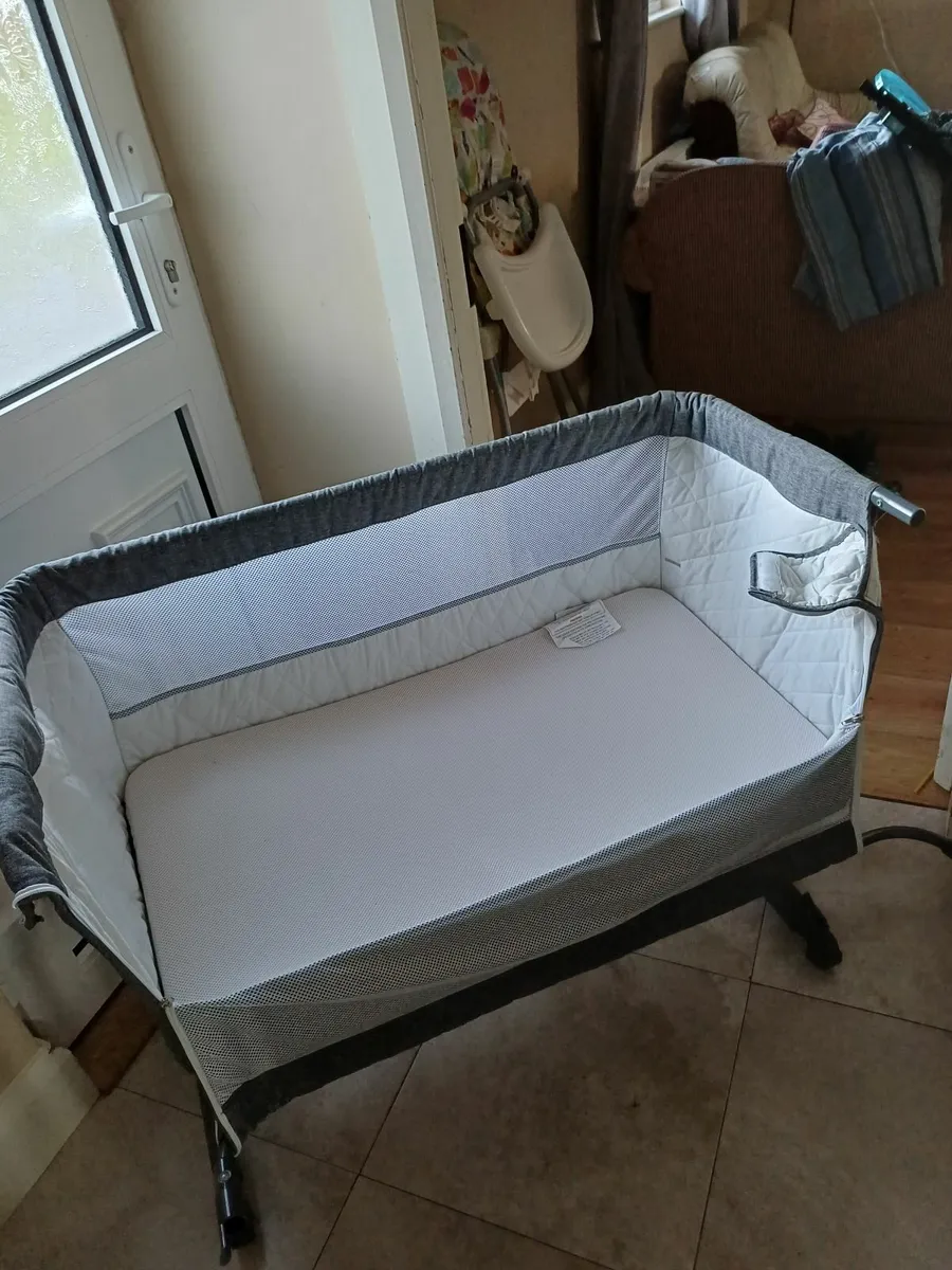 Baby Crib - Image 3