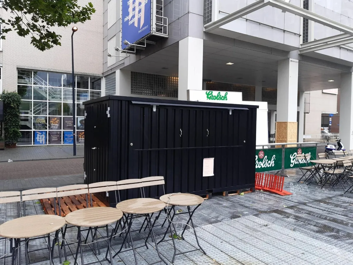 Bar Container 4x2 – Fully Assembled & Delivered - Image 3