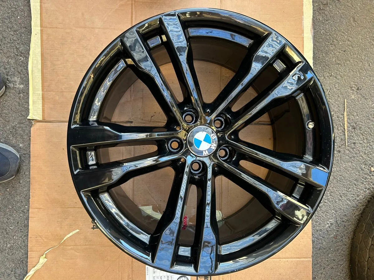Bmw X5 Alloys Fully Refurbished - Image 1